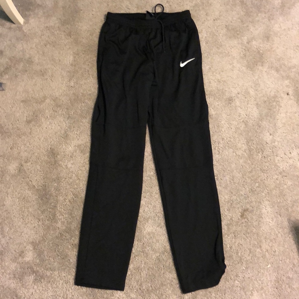 Nike dri-fit pants
